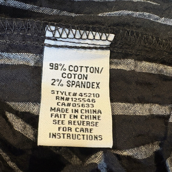 Habitat Clothes To Live In Women Top Black Stripes Textured Button Up Sz XL - Picture 8 of 9